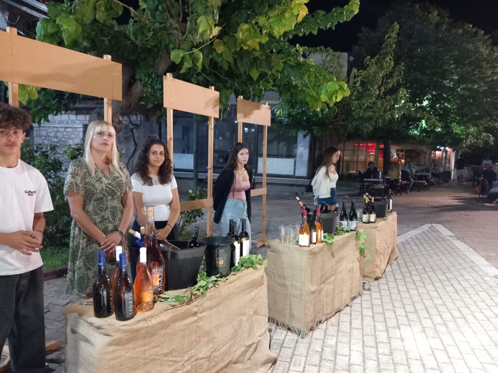 Πλήθος κόσμου στην 25η Γιορτή Κρασιού στην Άσκρη