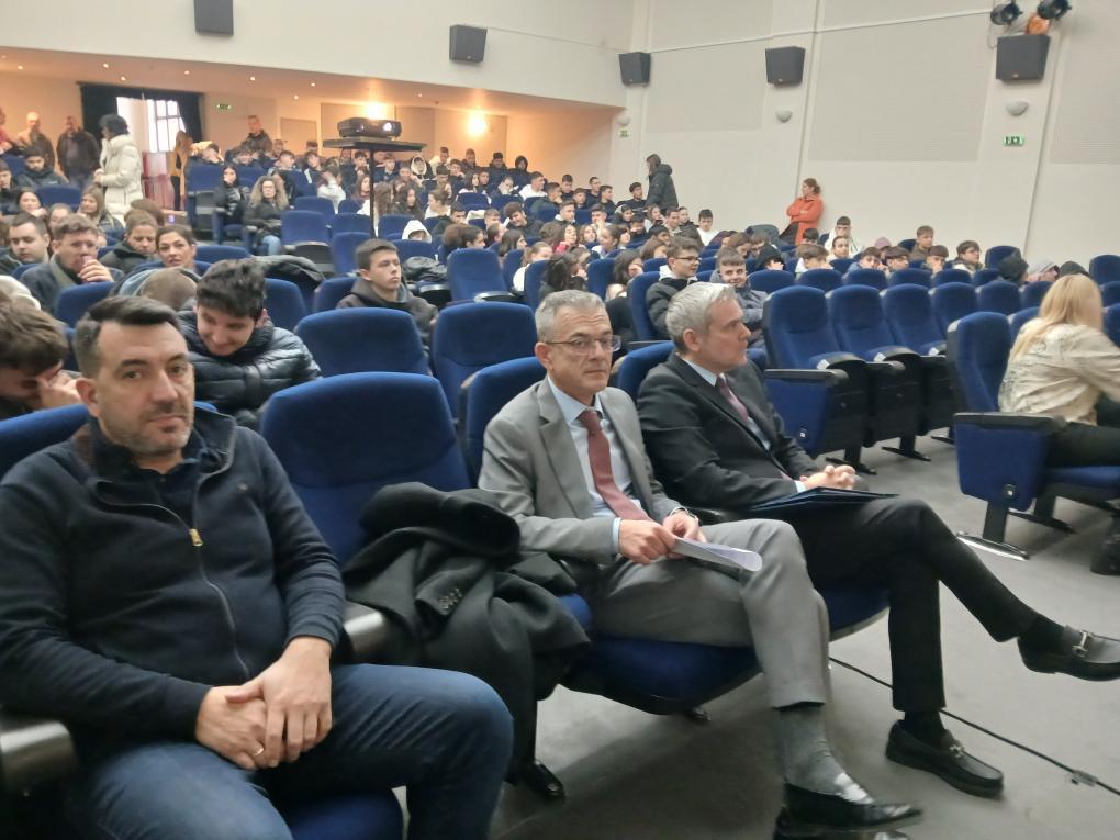 Ημερίδα του Υπουργείου Εργασίας στη Θήβα